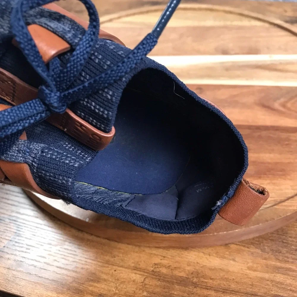 Cole Haan light spot